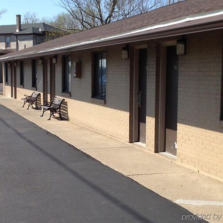 Stadium View Inn ハンバーグ エクステリア 写真